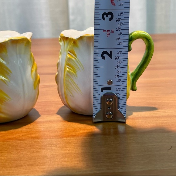 VTG Lefton Yellow Cabbage Rose Salt and Pepper Shakers Handles Cottagecore Green - Picture 14 of 16